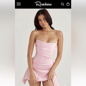 Beautiful dress, ended up wearing another for my Birthday. New with tags!